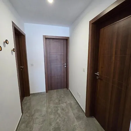 Serenity No 4 San Pawl il-Baħar