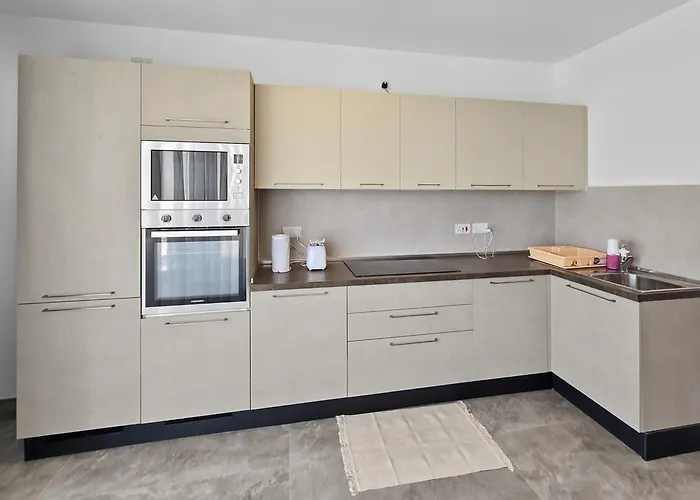 Serenity No 4 Apartment